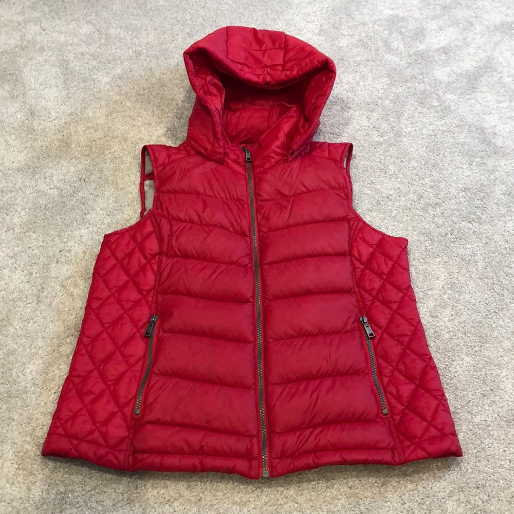 Removable Hood Puffer Vest